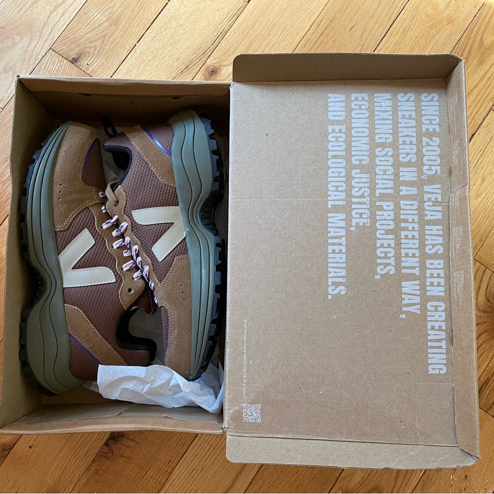 Vejas Brown and Purple Sneakers (women’s 10, men’s 8) - Picture 5 of 6